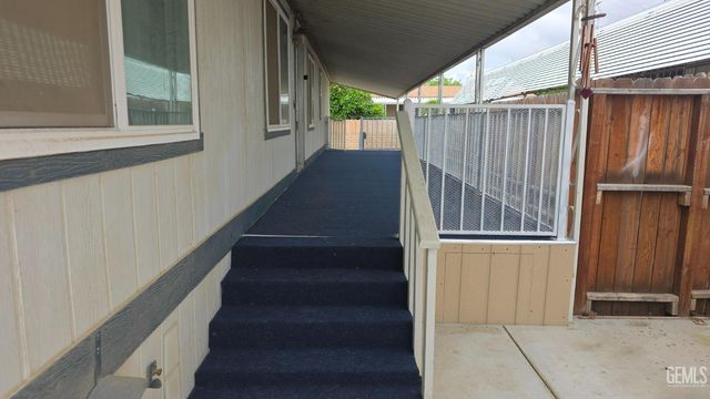 190 Par Lane, Bakersfield, CA 93308