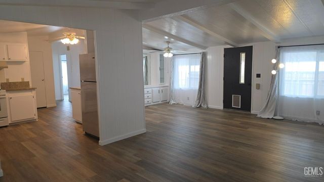 190 Par Lane, Bakersfield, CA 93308