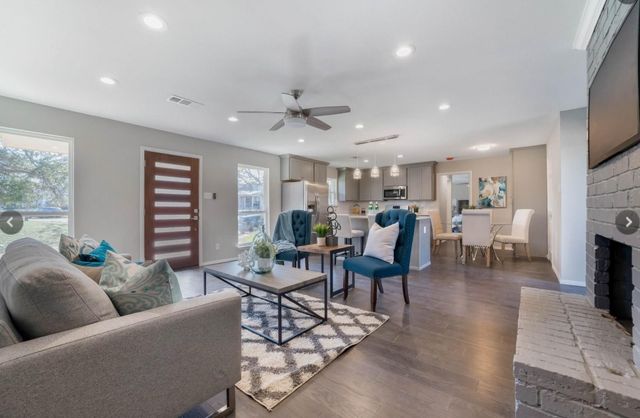 1131 Forester Drive, Dallas, TX 75216