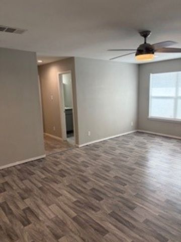 1131 Forester Drive, Dallas, TX 75216