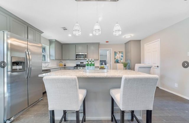 1131 Forester Drive, Dallas, TX 75216