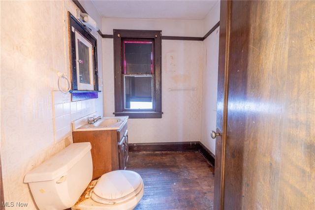 222 Central Parkway Avenue SE, Warren, OH 44483