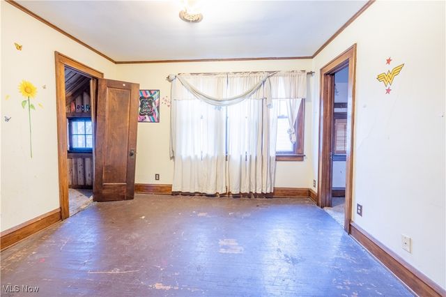 222 Central Parkway Avenue SE, Warren, OH 44483