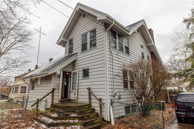 222 Central Parkway Avenue SE, Warren, OH 44483