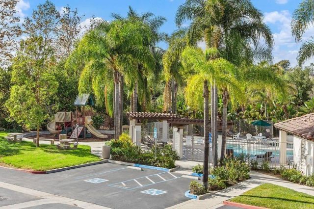 5533 Old Ranch Rd 52, Oceanside, CA 92057