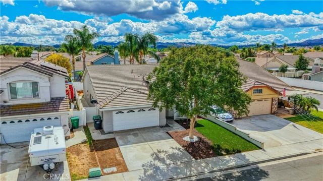 27105 Hemingway Court, Menifee, CA 92584