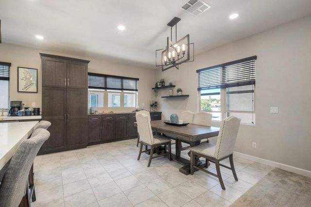 1577 Castillo Way 5, Vista, CA 92081
