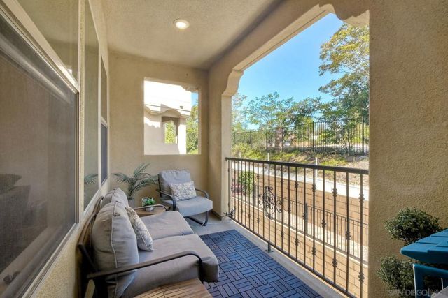 1577 Castillo Way 5, Vista, CA 92081