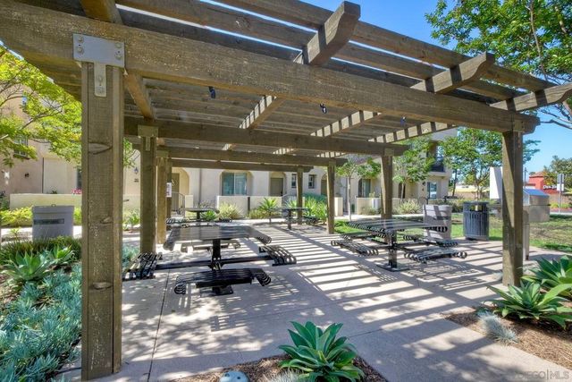 1577 Castillo Way 5, Vista, CA 92081