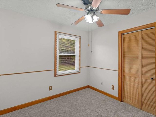 10 Glenn Burnie Drive, Stockbridge, GA 30281