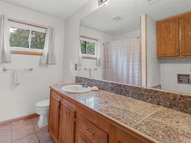 10 Glenn Burnie Drive, Stockbridge, GA 30281