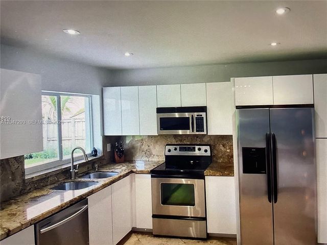 10900 SW 107th Avenue, Miami, FL 33176