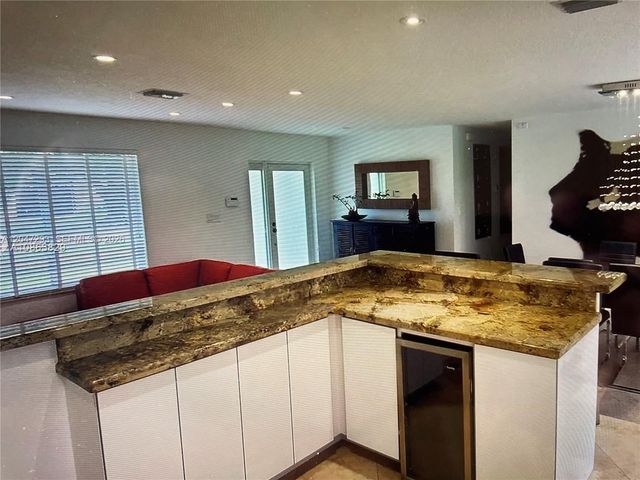 10900 SW 107th Avenue, Miami, FL 33176