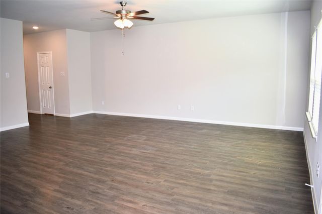 3622 Vista Pointe Drive, Pasadena, TX 77504