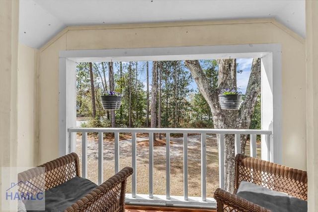 686 S 4th Street, Jesup, GA 31545