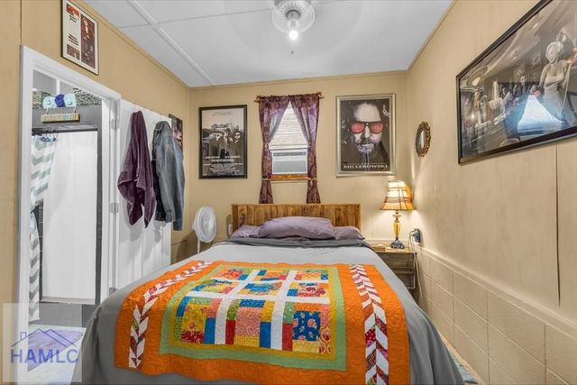 686 S 4th Street, Jesup, GA 31545