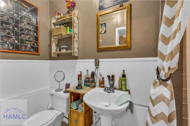 686 S 4th Street, Jesup, GA 31545