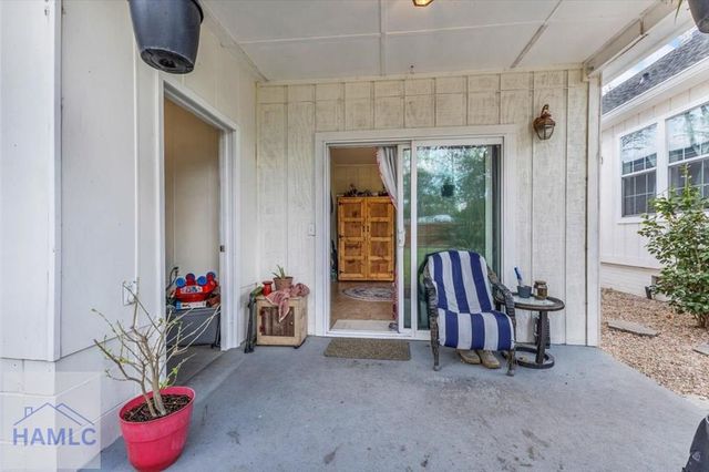 686 S 4th Street, Jesup, GA 31545