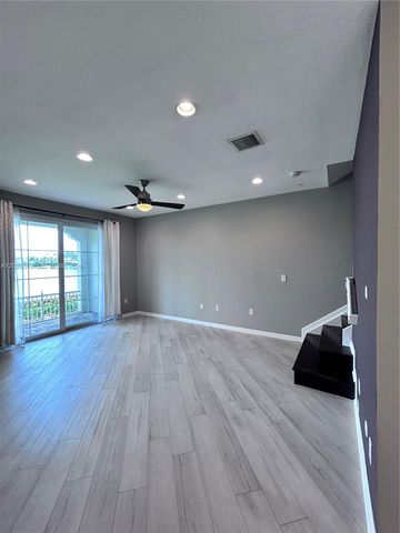 3057 Tortola Way, Hollywood, FL 33024