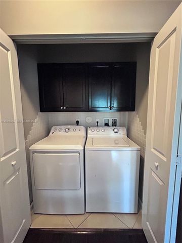 3057 Tortola Way, Hollywood, FL 33024