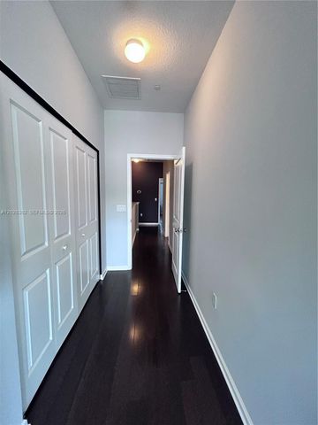 3057 Tortola Way, Hollywood, FL 33024
