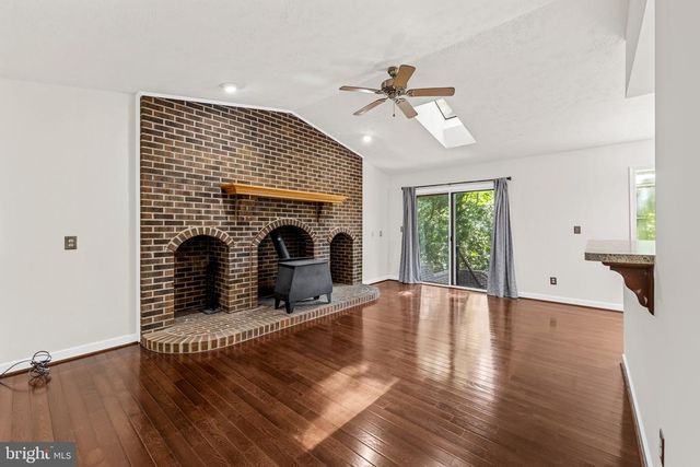 623 YORKTOWN BLVD, Locust Grove, VA 22508