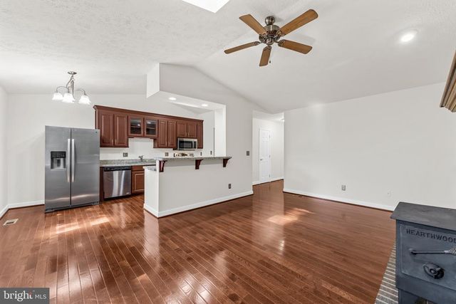 623 YORKTOWN BLVD, Locust Grove, VA 22508