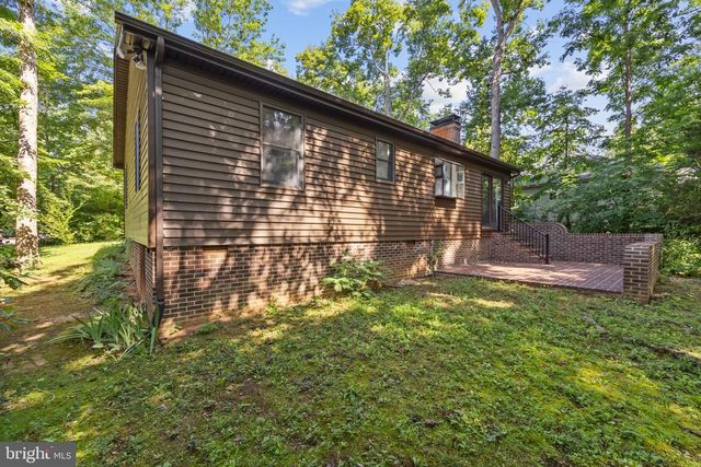 623 YORKTOWN BLVD, Locust Grove, VA 22508