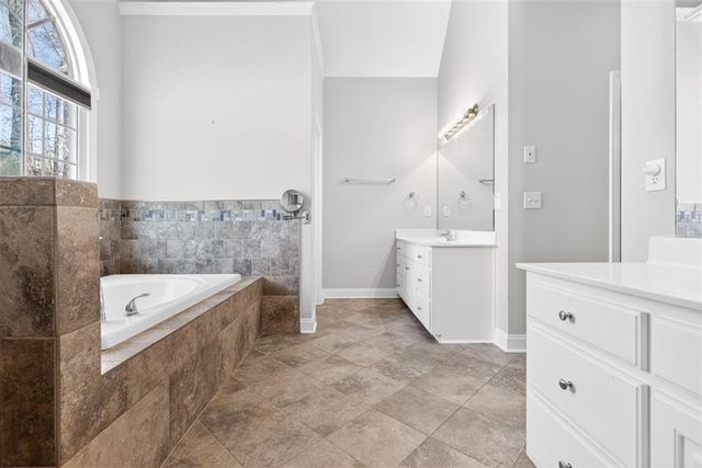 3570 Bulloch Lake Road, Loganville, GA 30052
