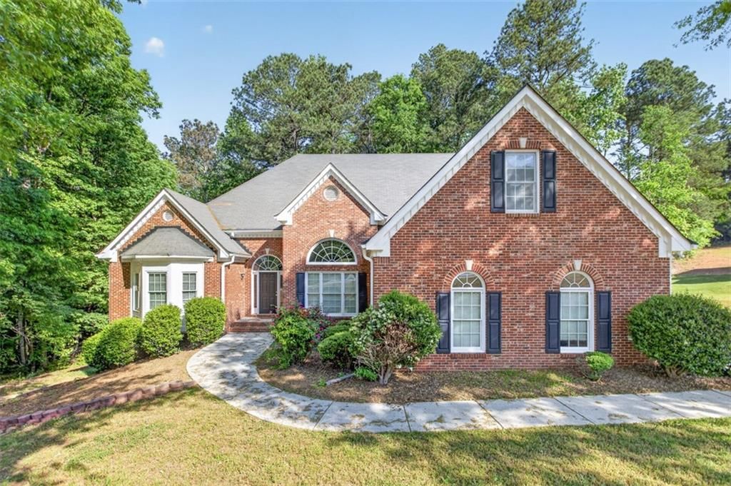 3570 Bulloch Lake Road, Loganville, GA 30052