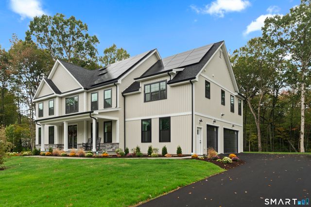 20 Twin Valley Road, East Lyme, CT 06333