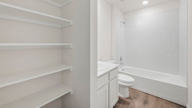 428 Epiphany Lane, Lavon, TX 75166