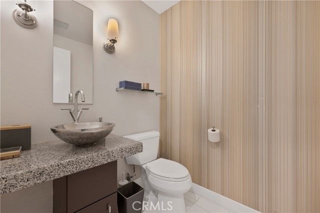 1100 Wilshire Boulevard 1707, Los Angeles, CA 90017