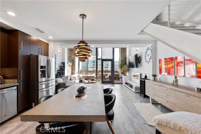 1100 Wilshire Boulevard 1707, Los Angeles, CA 90017