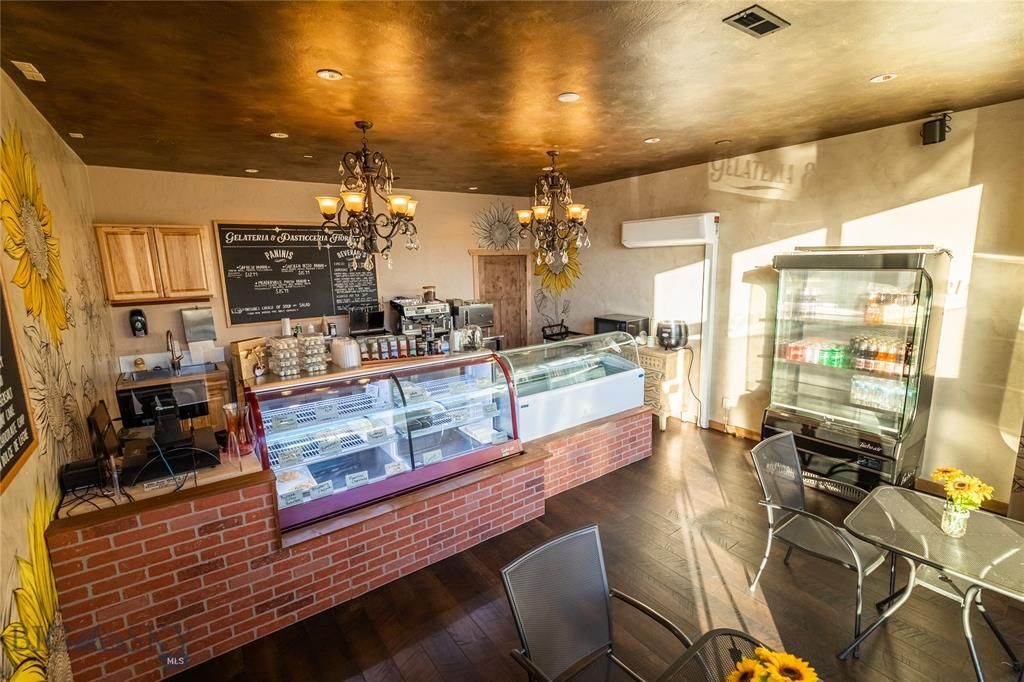 53 E Park Street, Butte, MT 59701 photo 19