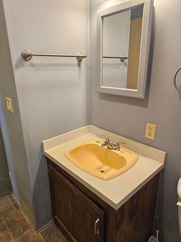 81 LINDSEY LN, Rocky Mount, VA 24151