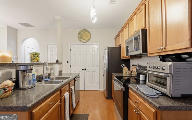 4908 Sierra Way, South Fulton, GA 30349