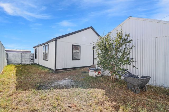 1701 E 6th St, Odessa, TX 79761