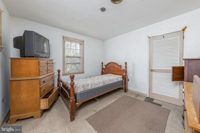 413 MYRTLE AVE, Lindenwold, NJ 08021