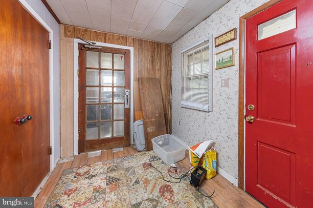 413 MYRTLE AVE, Lindenwold, NJ 08021