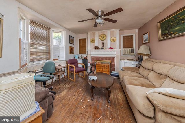 413 MYRTLE AVE, Lindenwold, NJ 08021