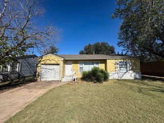 1612 HURSH AVENUE, Wichita Falls, TX 76302