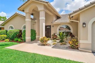 9751 NW 51st St, Coral Springs, FL 33076