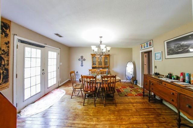 6730 Pine Mill Road, Reno, TX 75462