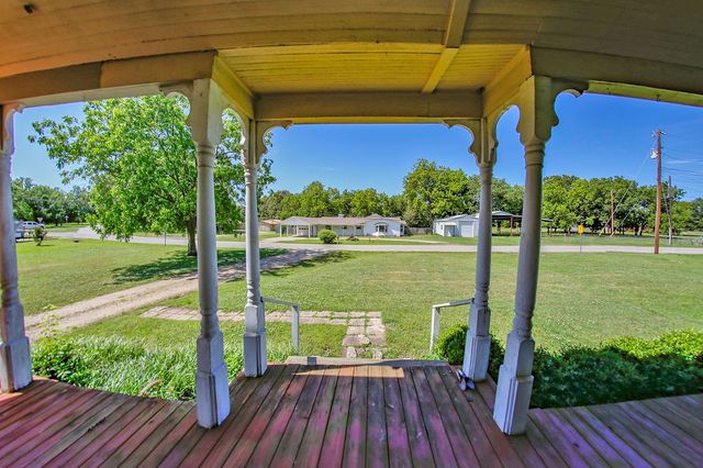 6730 Pine Mill Road, Reno, TX 75462