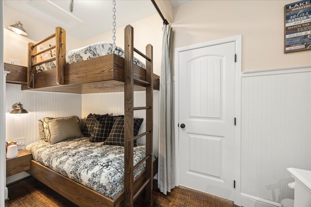 3901 Crescent Drive, Granbury, TX 76049