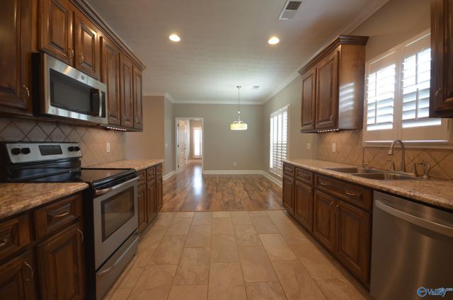 2920 Phelan Cir, Hanceville, AL 35077