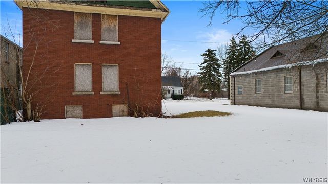 328 9th Street, Niagara Falls, NY 14303