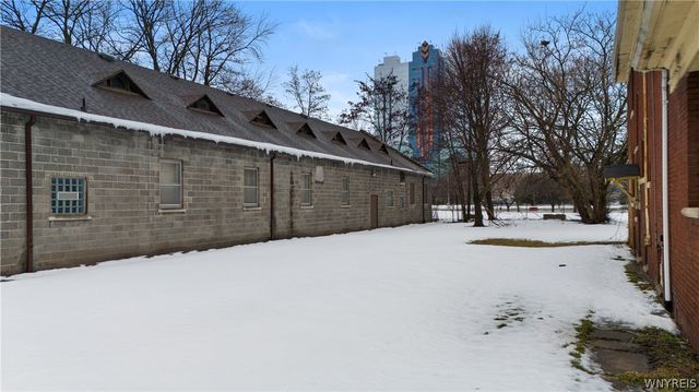 328 9th Street, Niagara Falls, NY 14303