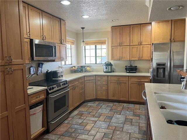 1290 E Gardena Road, Fort Mohave, AZ 86426